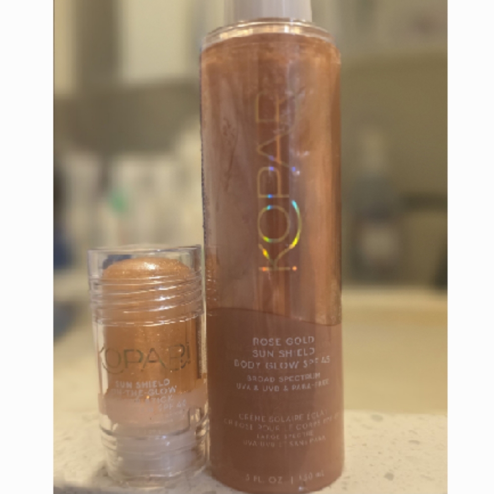 ✨Kopari Rose Gold Sun Shield Body Glow SPF 45 & SPF 50 Stick. NWOT 😎✨